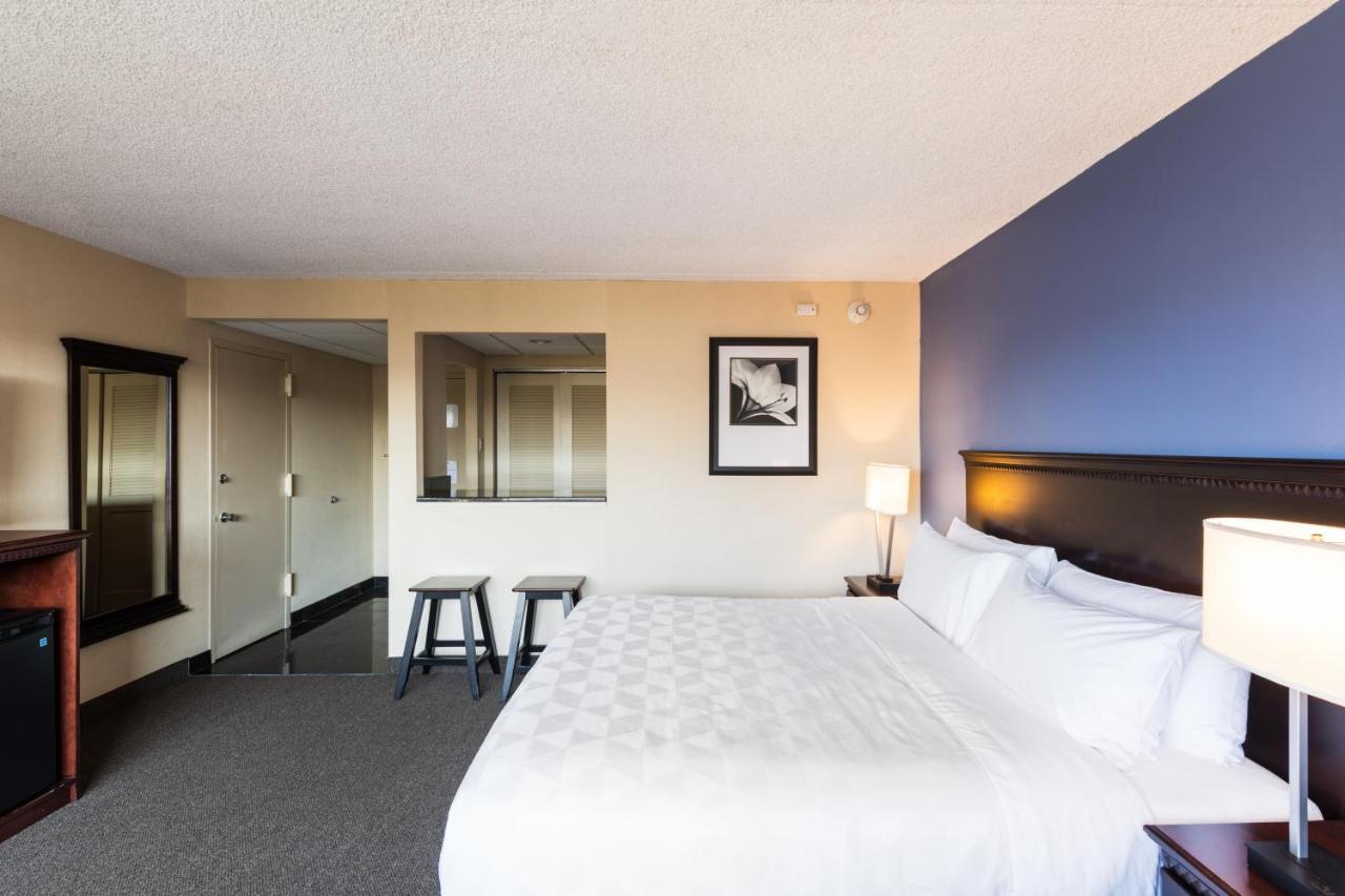 Holiday Inn South Plainfield-Piscataway By Ihg Kültér fotó