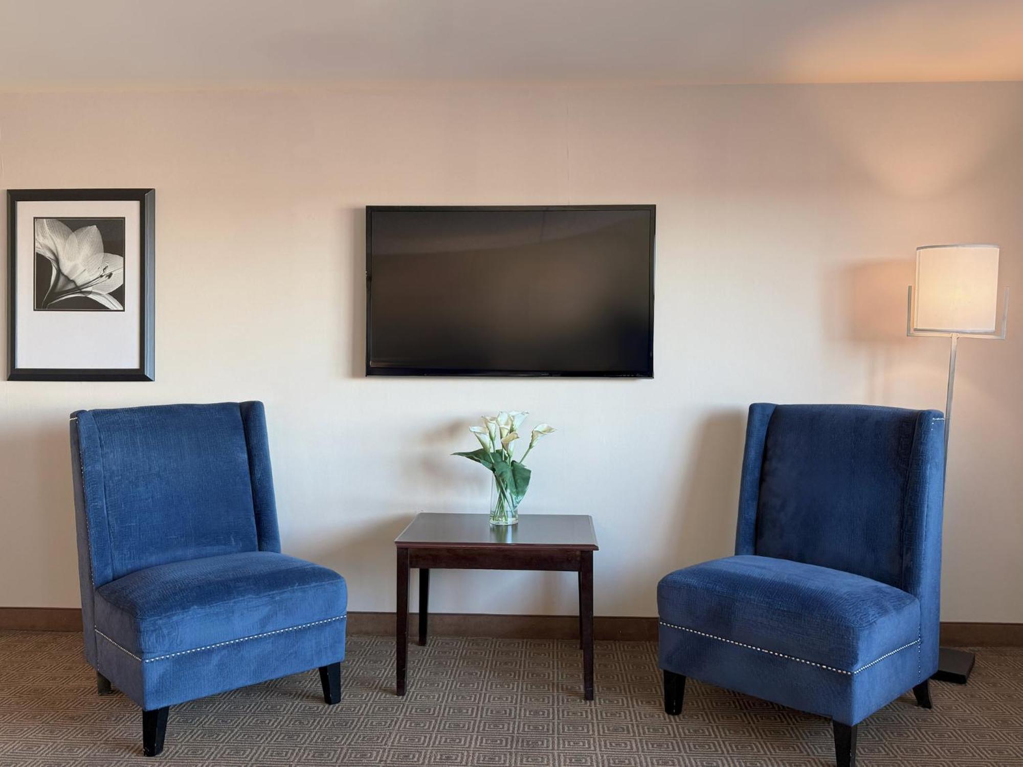 Holiday Inn South Plainfield-Piscataway By Ihg Kültér fotó
